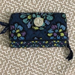 Vera Bradley wallet